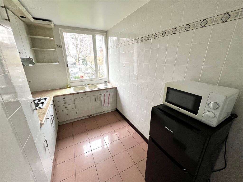 Appartement à PARIS-20E