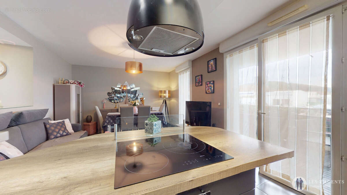 Appartement à ECHIROLLES