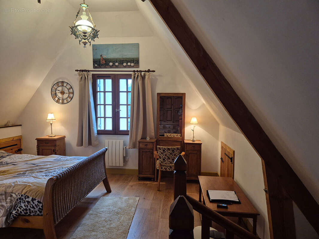 Maison à BEAULIEU-SUR-DORDOGNE