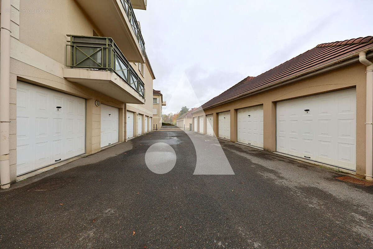 Appartement à LIEUSAINT