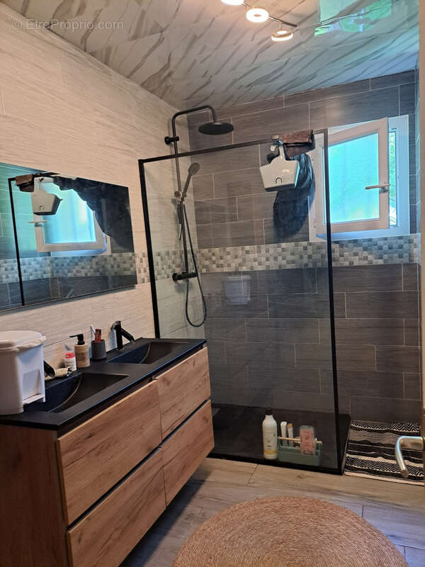 Maison à DOUDEVILLE