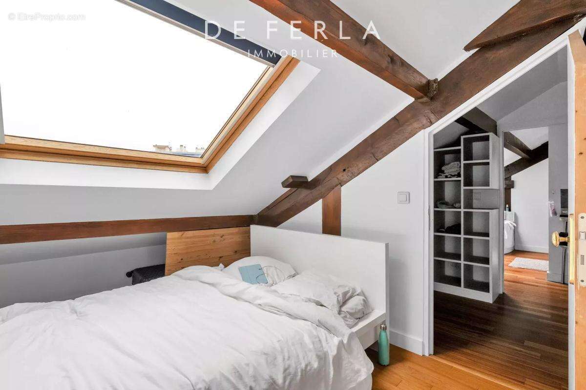 Appartement à PARIS-15E