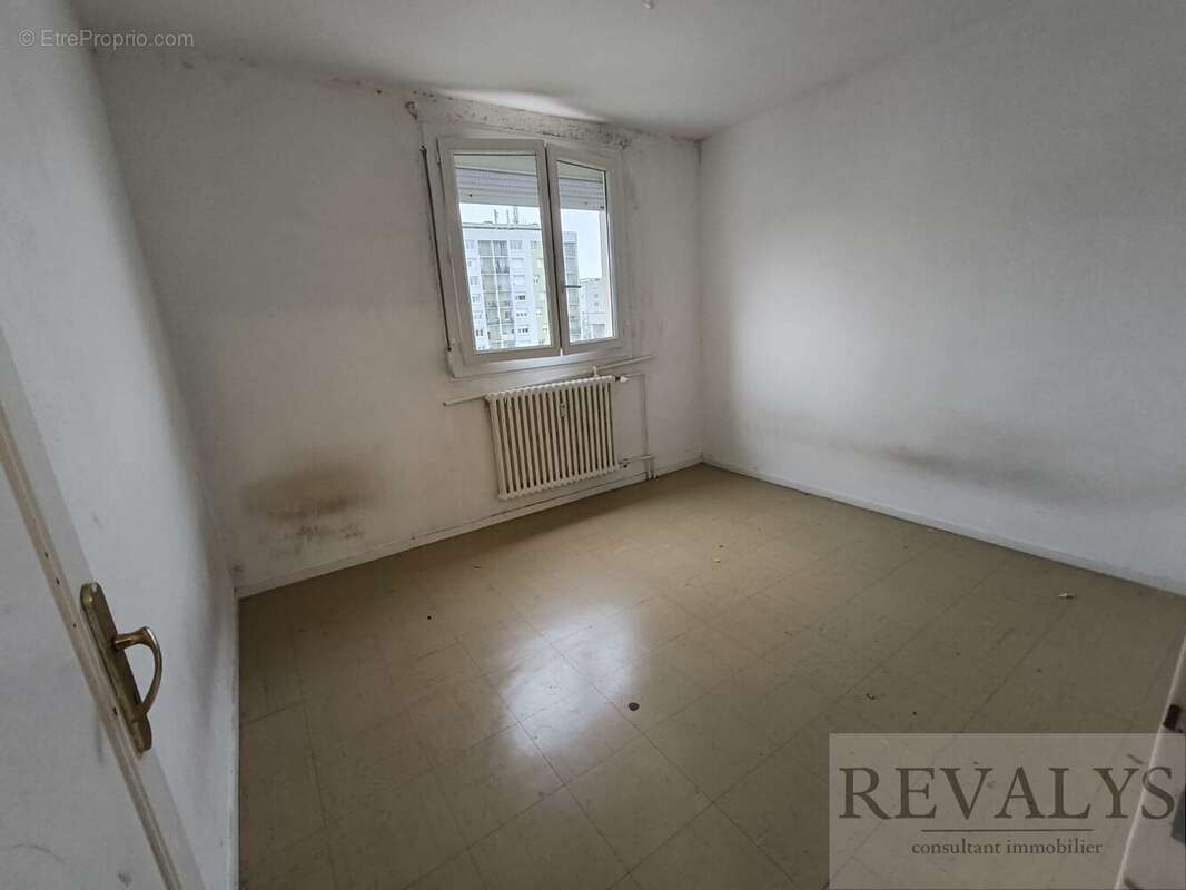 Appartement à CHENOVE