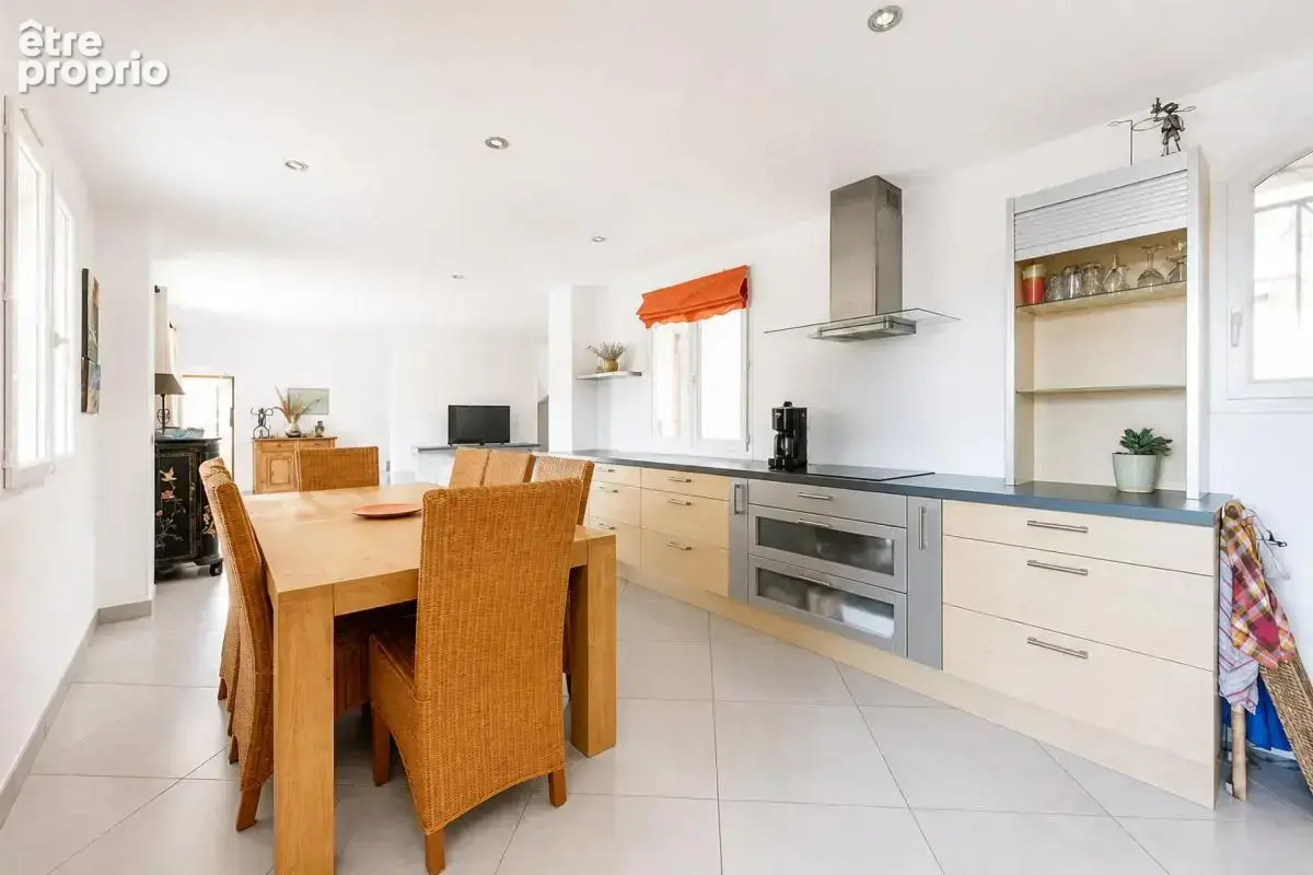 Maison de 7 pièces de 180 m² dont 2 pièces à restaurer de 40 m² - photo 15