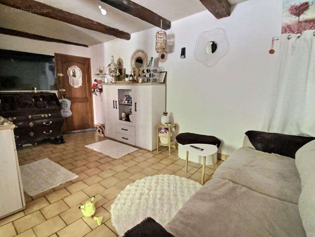Appartement à SAINT-SAUVEUR-SUR-TINEE