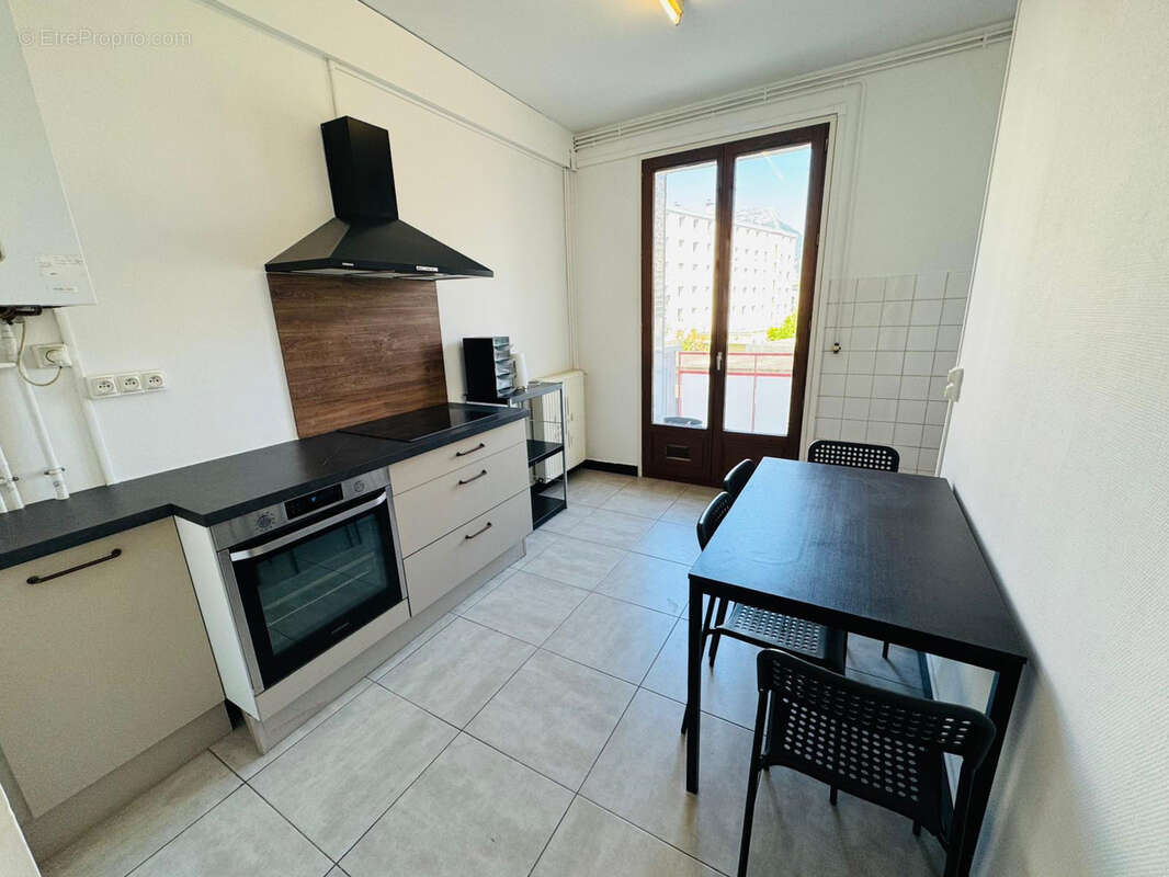 Appartement à GRENOBLE