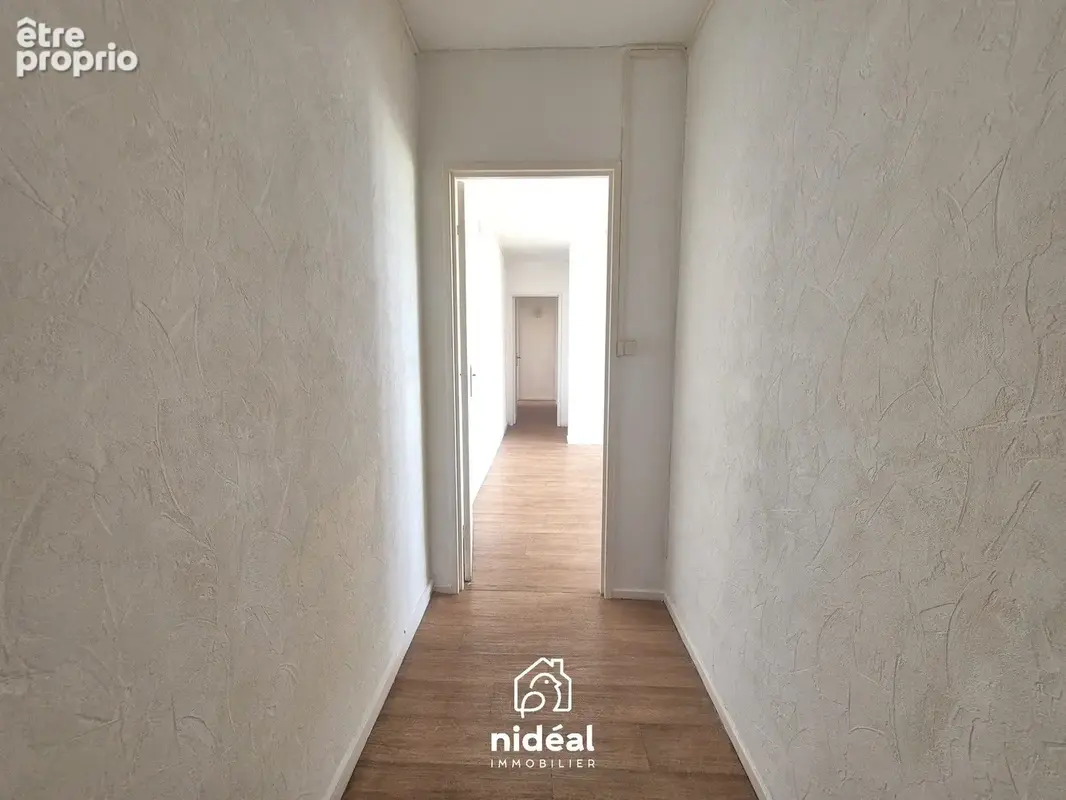 Appartement 4 pièces 65 m² à vendre à Maubeuge (59600) - photo 3