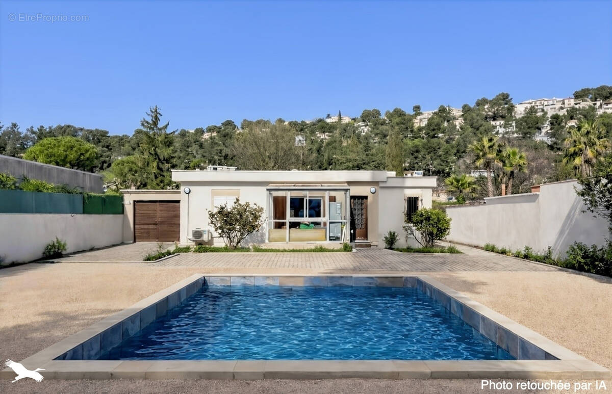 Maison à CARNOUX-EN-PROVENCE