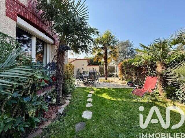 Photo 2 - Maison à GARCHES