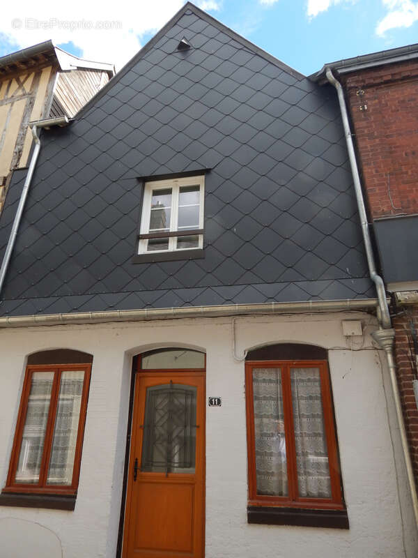 Immeuble et local commercial  ideal investisseur - photo 2
