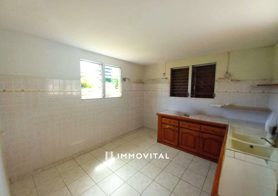 VENTE Maison T4 de Plain-Pied avec Grand Jardin Arboré - GUERY ANSE-BERTRAND - photo 6