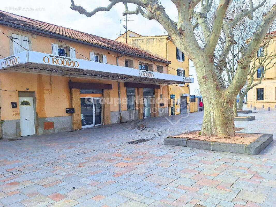 Commerce à BERRE-L'ETANG
