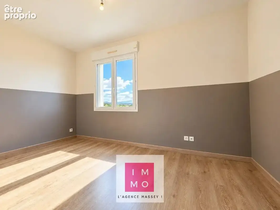 Belle maison familiale de 147 m² avec 5 chambres, terrasses et jardin - photo 20