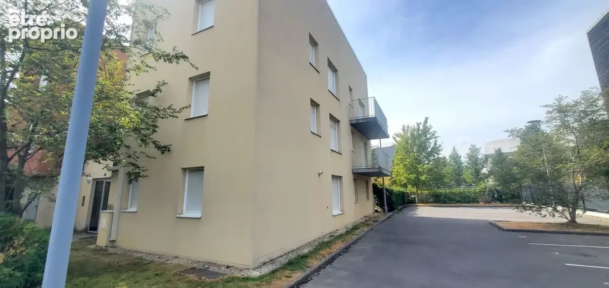 Appartement f4 de 74 m2 avec balcon, terrasse & deux places de parking - photo 19