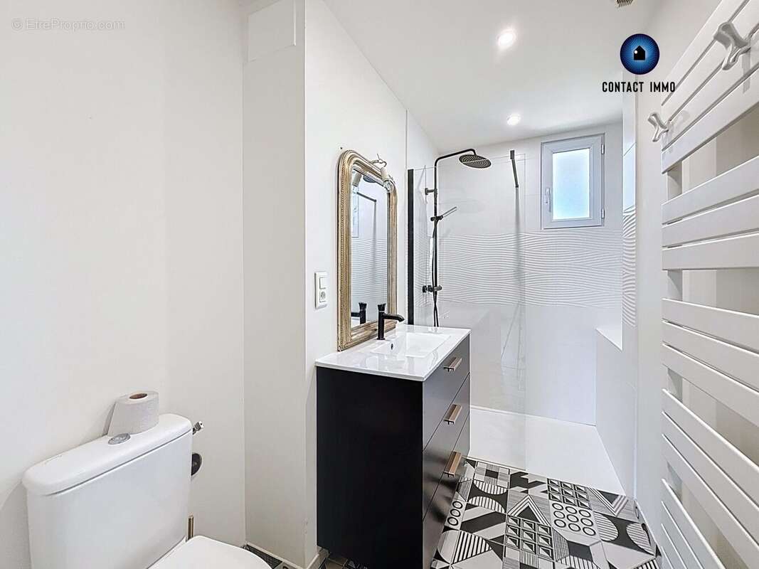 Maison à TERRASSON-LAVILLEDIEU