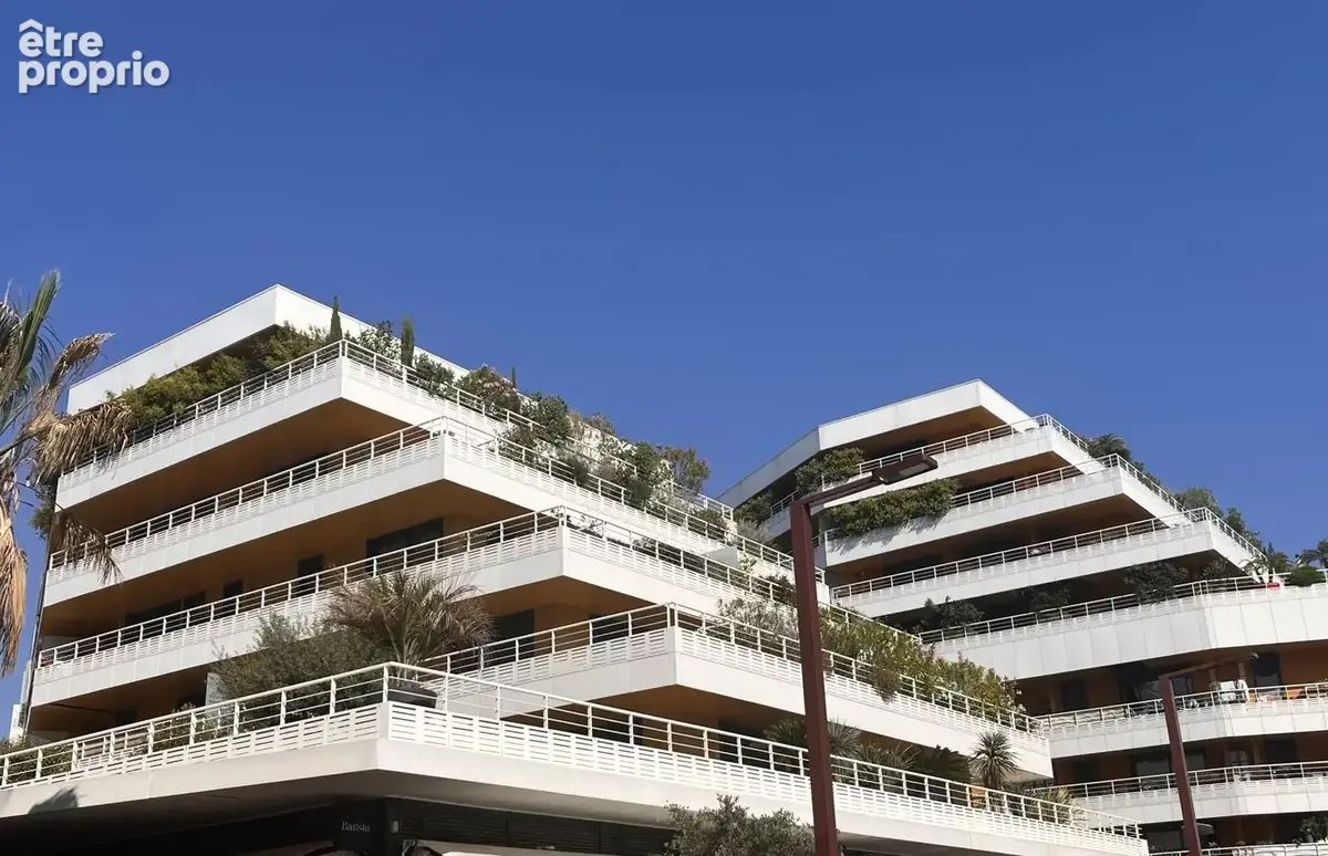 Appartement 3 pièces 65 m² à vendre à Nice (06000) - photo 2