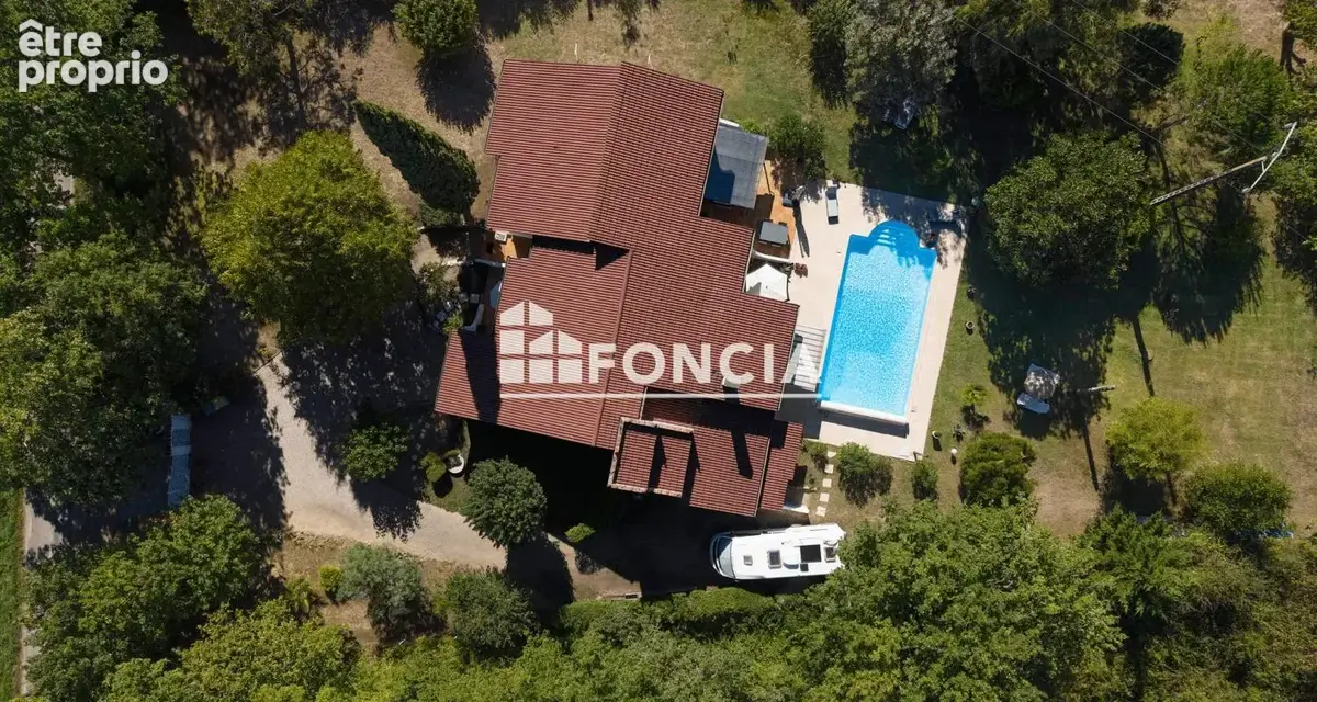 Montauban - Maison 165 m2 avec studio indépendant sur terrain divisible de 3142 m2 et piscine - photo 14