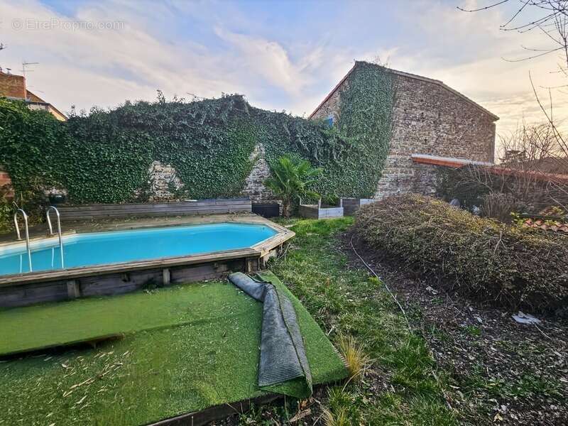 Maison à CHAURIAT
