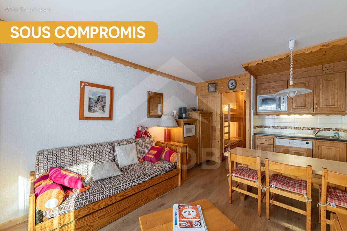 Appartement à LES ALLUES