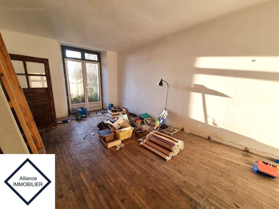 Maison à MONTAUBAN-DE-BRETAGNE