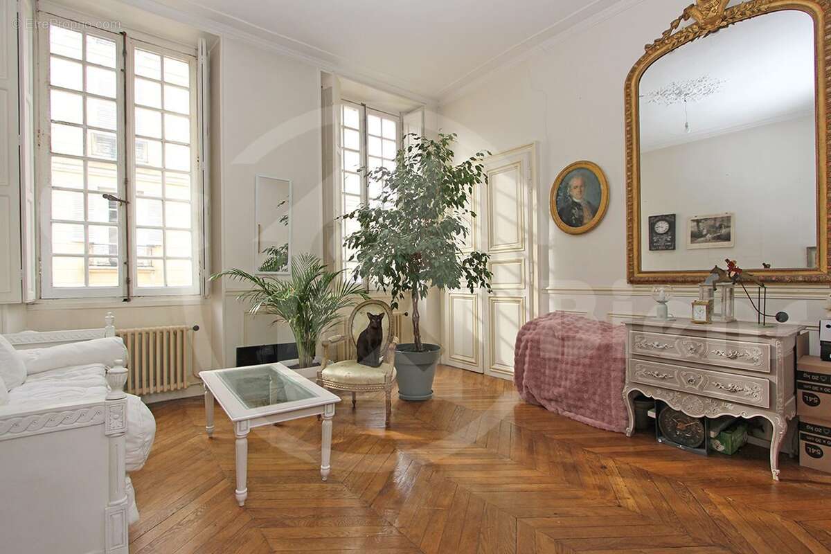 Appartement à VERSAILLES