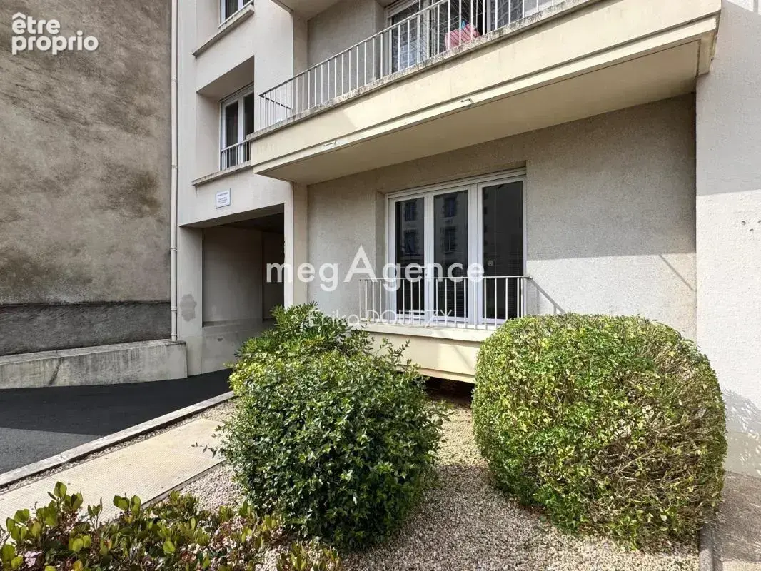 Appartement T1 BIS 35m² - Au calme, place de parking - photo 2