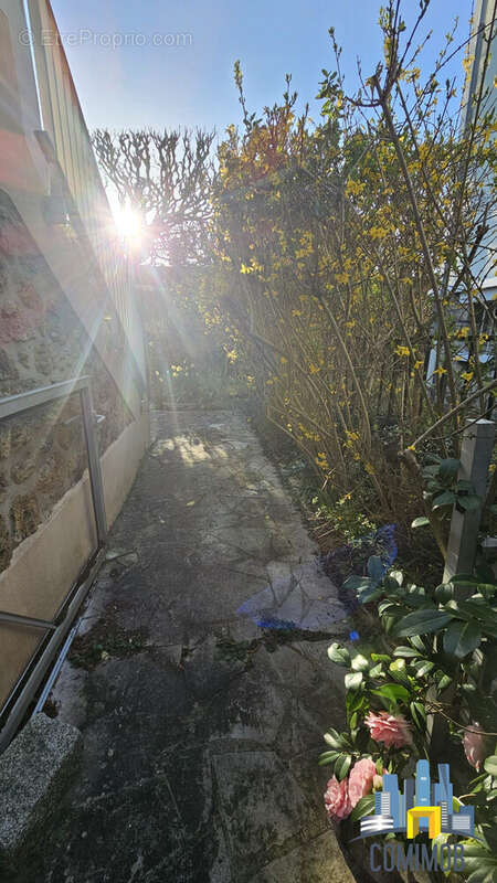 Maison à SAINT-GRATIEN