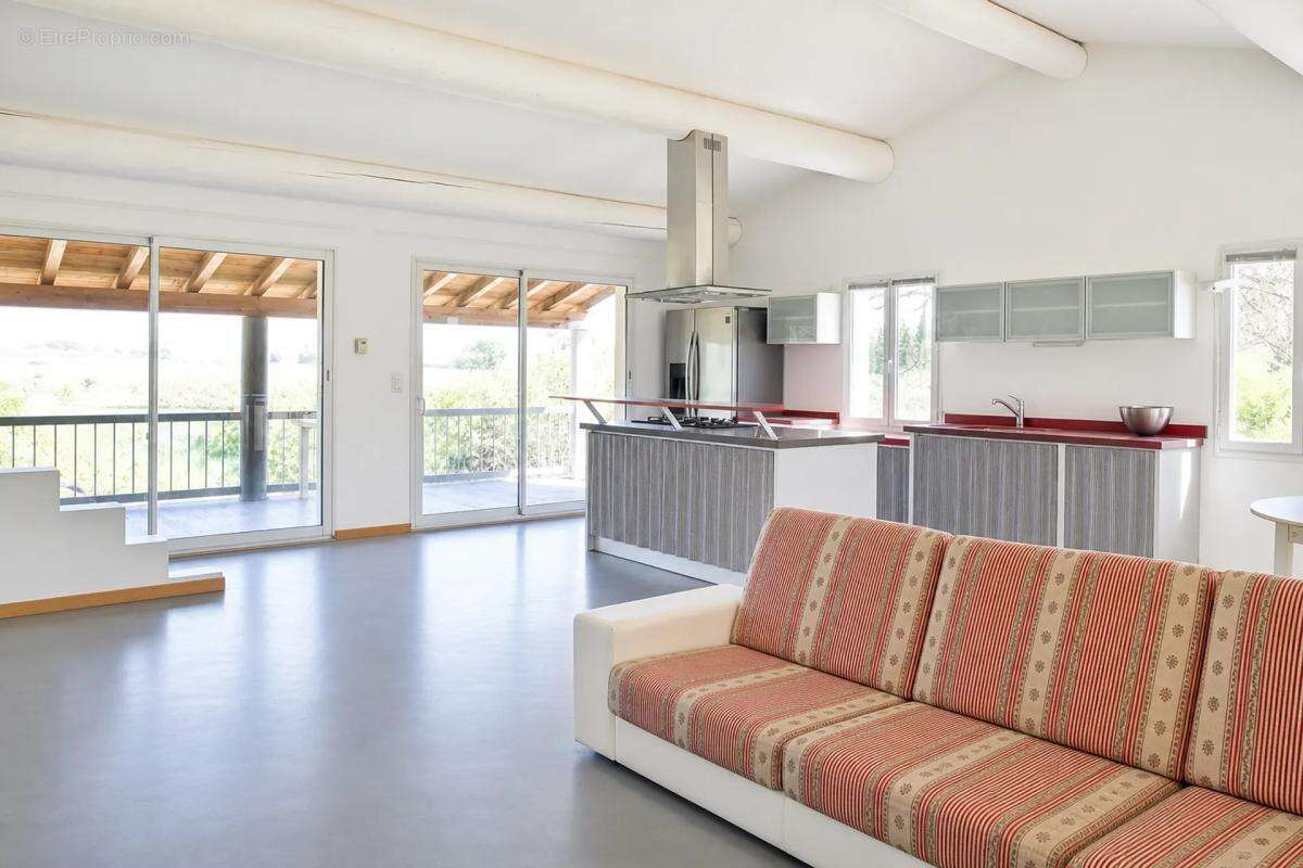 Villa avec vue sur vignes et accès rivière - photo 4
