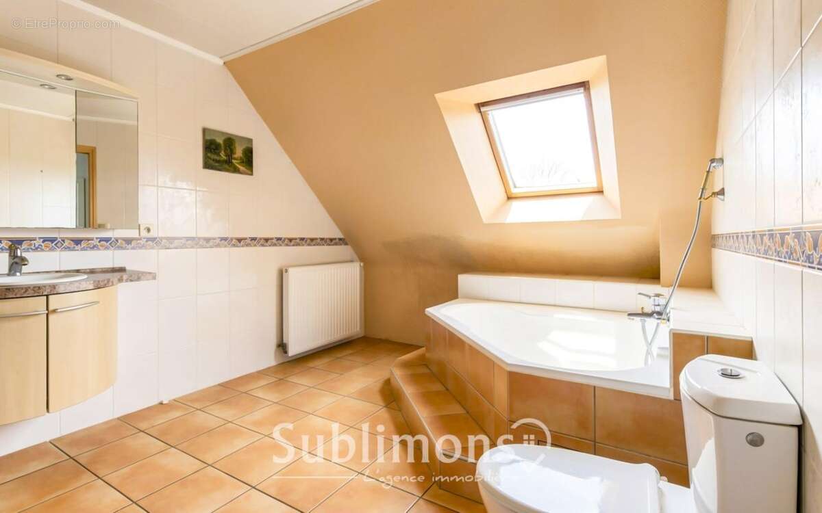 Maison à MONTERBLANC