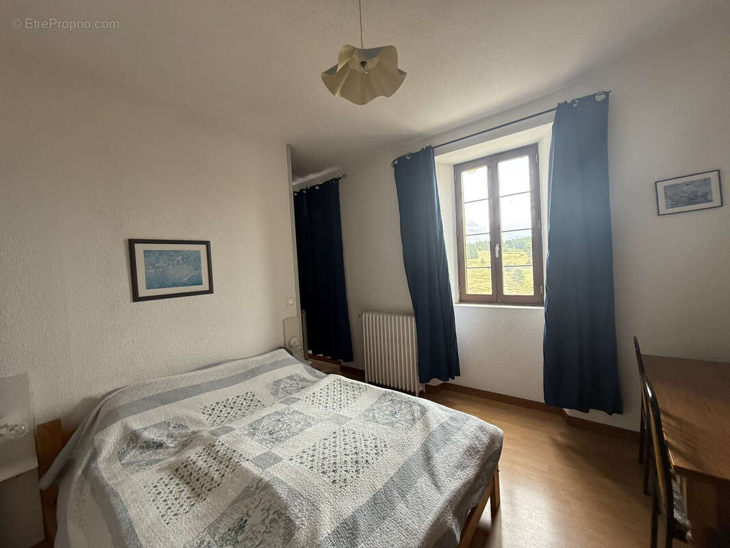 Maison à LACHAPELLE-GRAILLOUSE