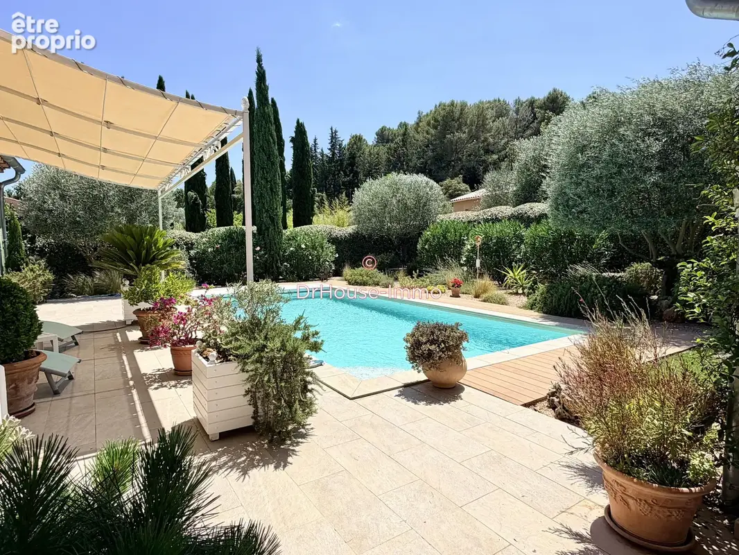 Maison 146 m² à Cotignac  - photo 3