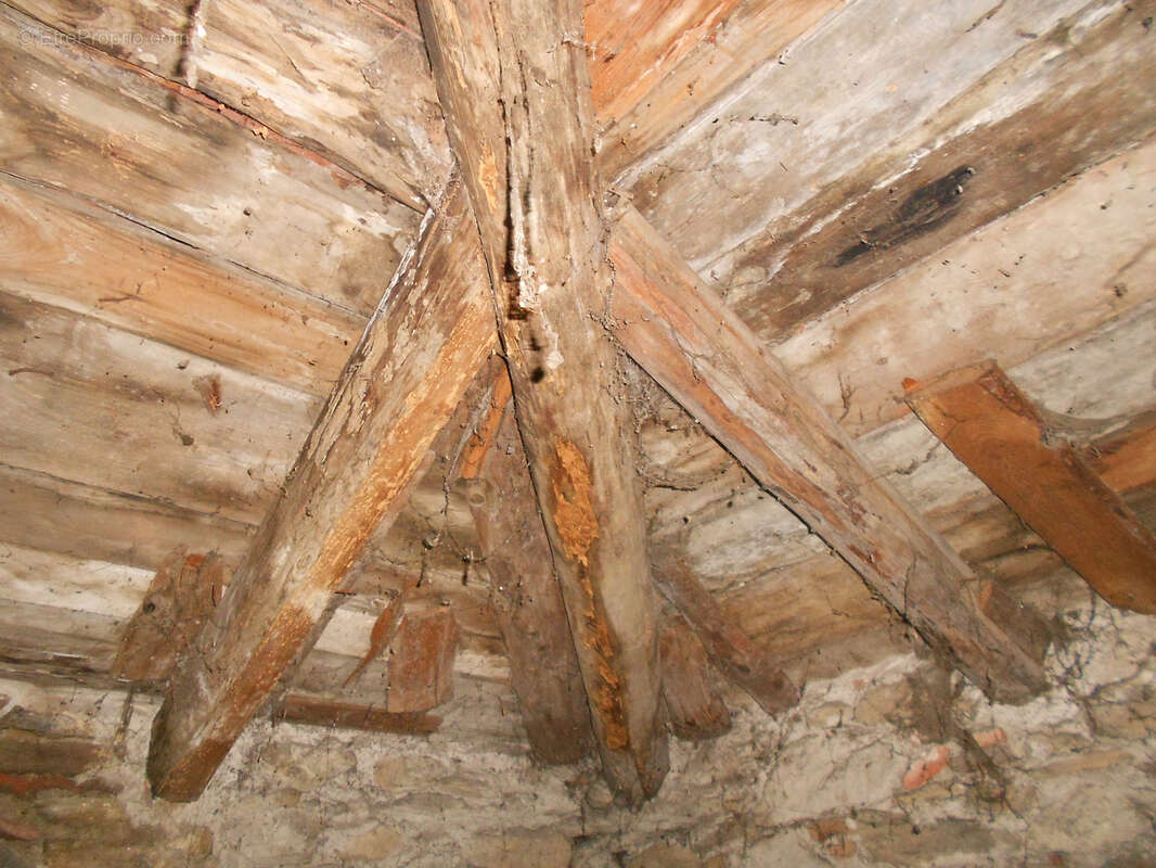 Maison à ARLANC