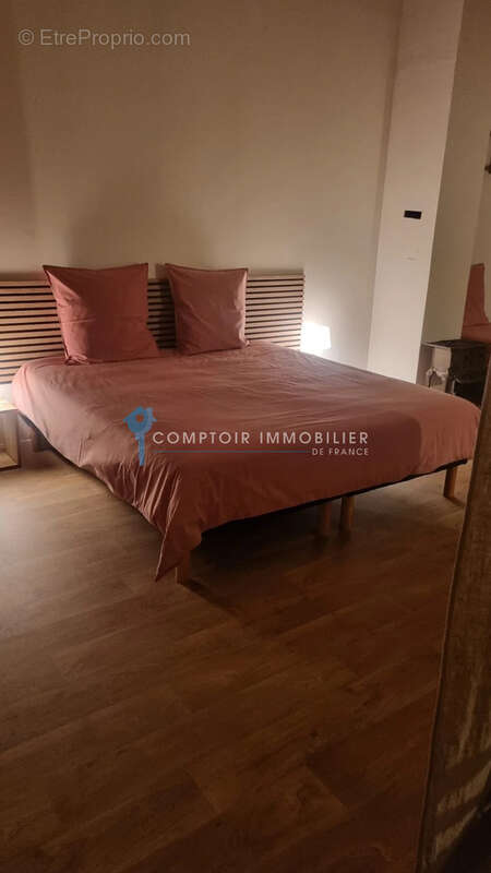Sault : ferme de 500m2 habitables sur 35 000 m2 du terrain à acheter 1164000 € - photo 14