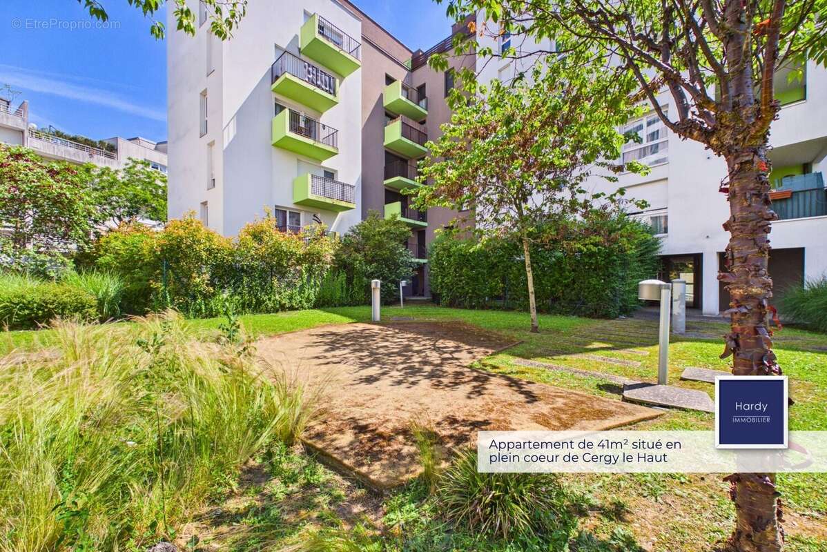 Appartement à CERGY