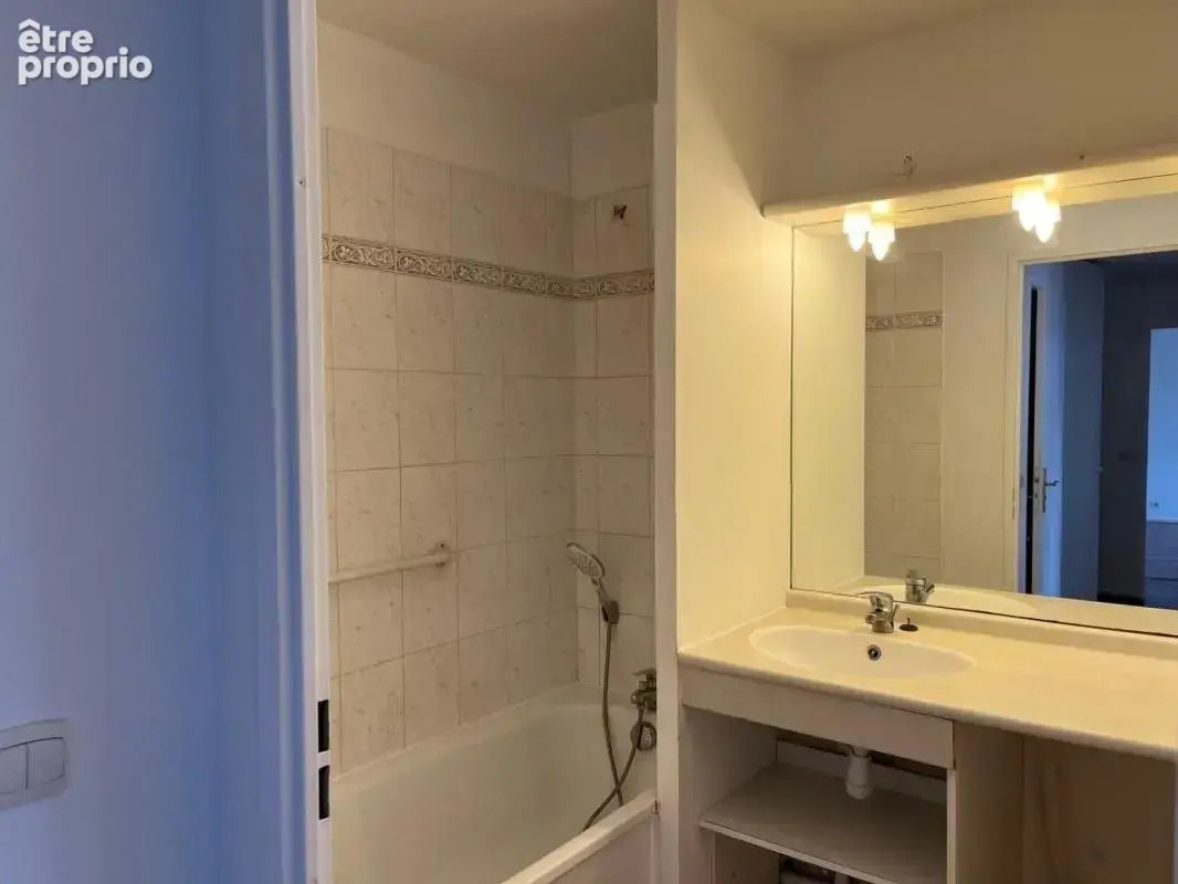 A vendre:  Charmant appartement de standing de 3 pièces 60m² à Saint-Denis - photo 8