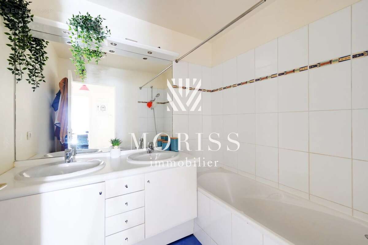 Appartement à MONTROUGE