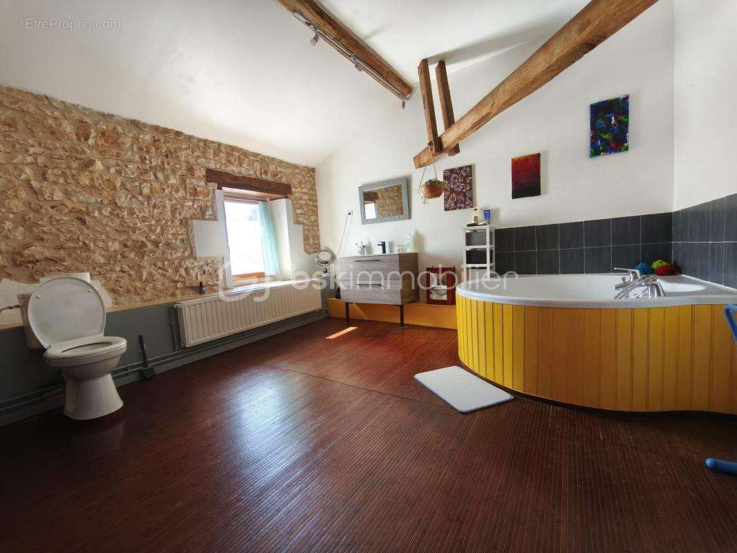 Magnifique maison familiale en pierre - photo 14