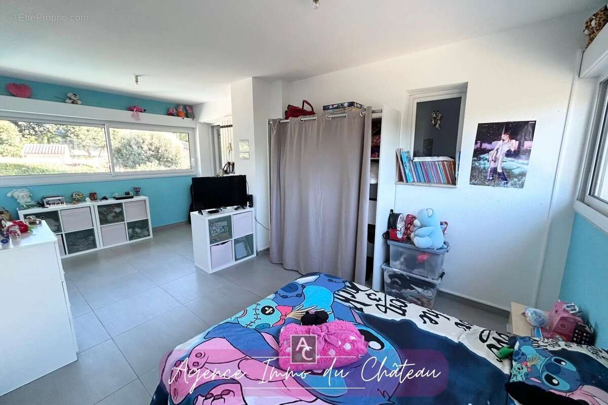 Maison à FLASSANS-SUR-ISSOLE