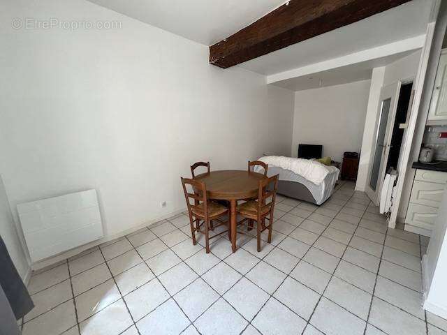 Appartement à EPERNON