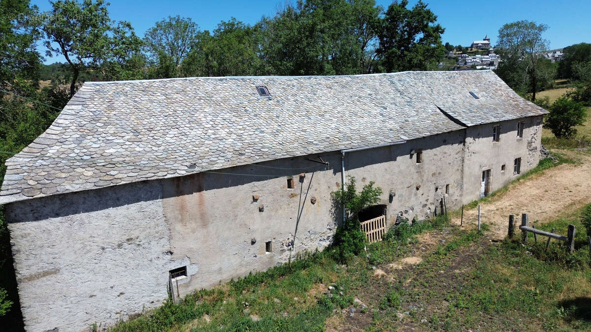 Maison à LAGUIOLE