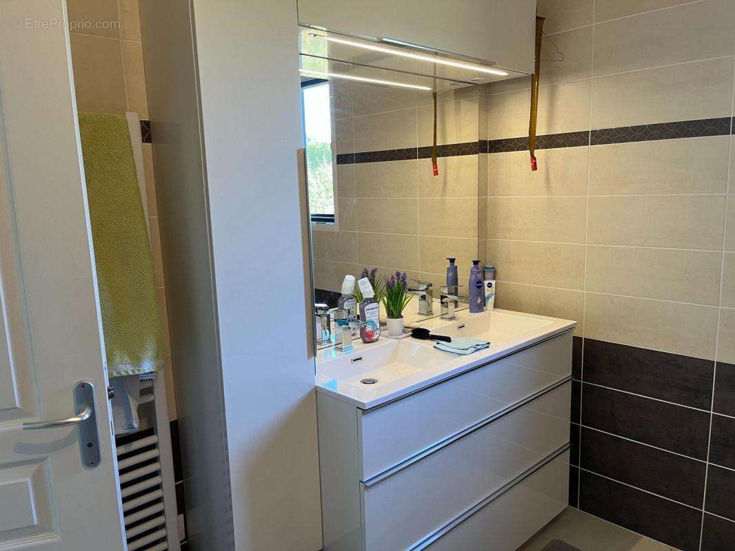 Pavillon 100 M² ossature bois Saint Ouen de Mimbré 72130 - photo 8