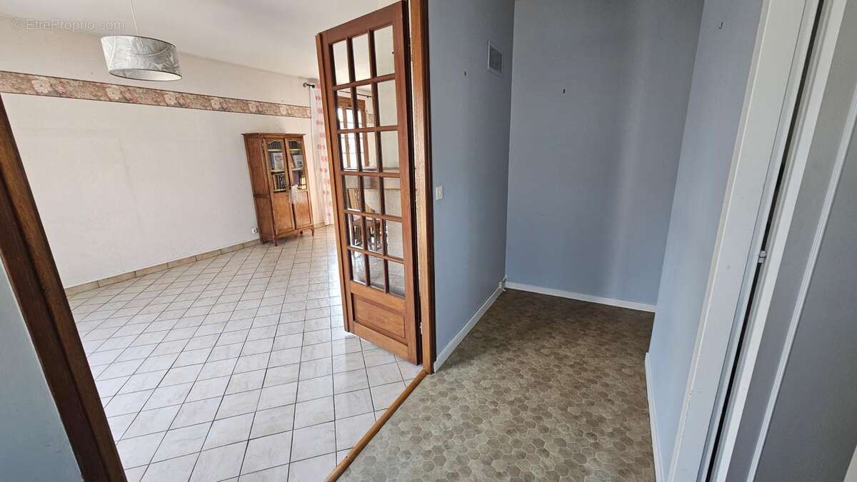 Maison 72 m² à Canisy  - photo 3