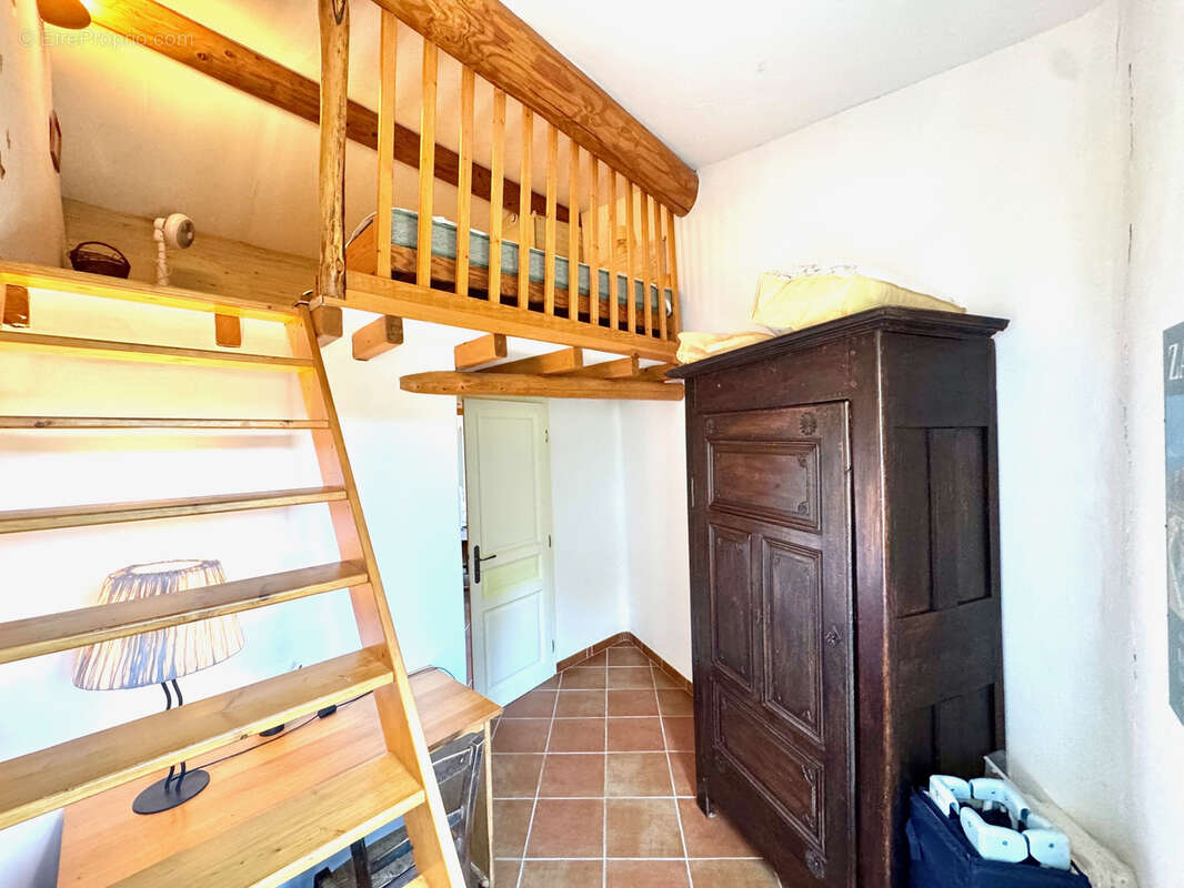 Maison à VAISON-LA-ROMAINE