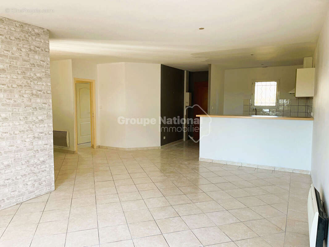 Maison à VINON-SUR-VERDON