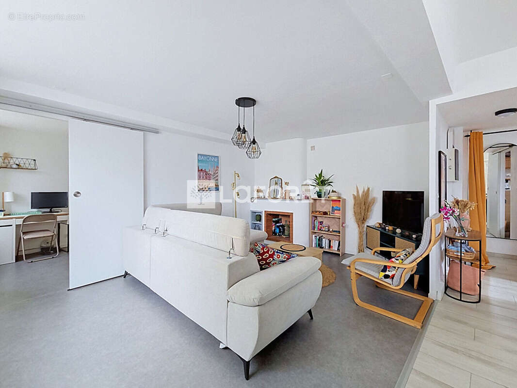 Appartement T2 Orthez - 2 pièce(s) - 56m² - photo 2