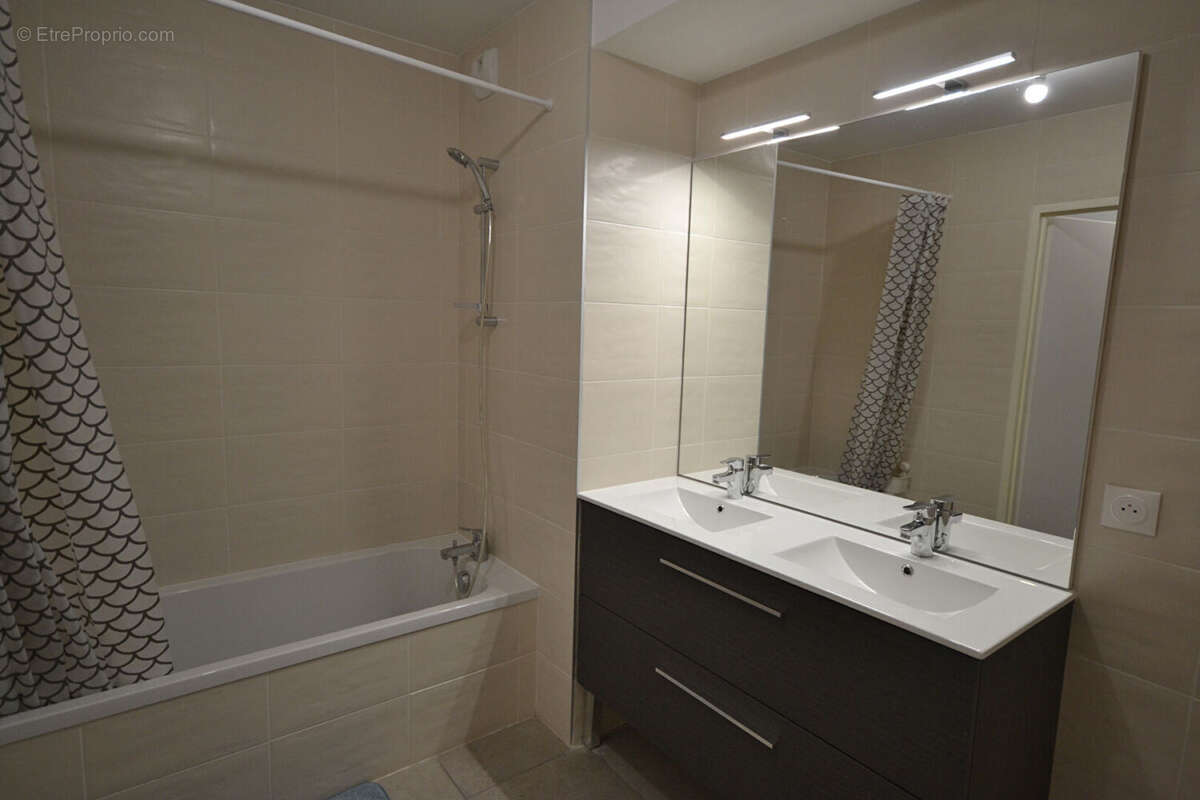 Appartement à SAINT-JORIOZ