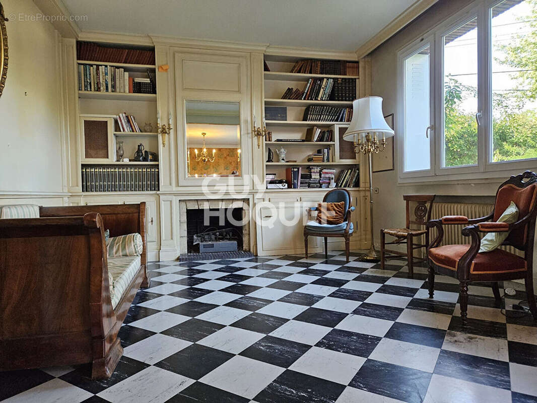 Appartement à CACHAN