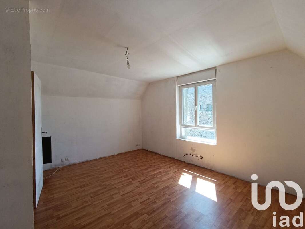 Photo 8 - Maison à LE LOREY