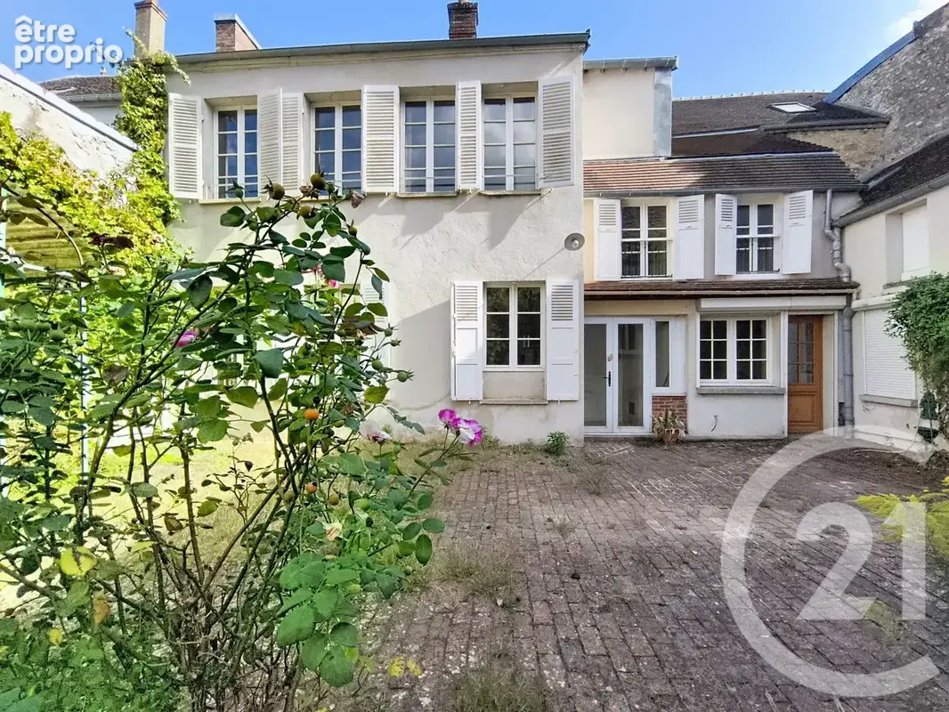 Maison 10 pièces 296 m² à vendre à Donnemarie-Dontilly (77520) - photo 20