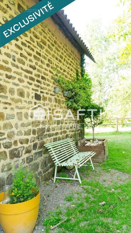 Maison 124 m² à Landelles-Et-Coupigny  - photo 3